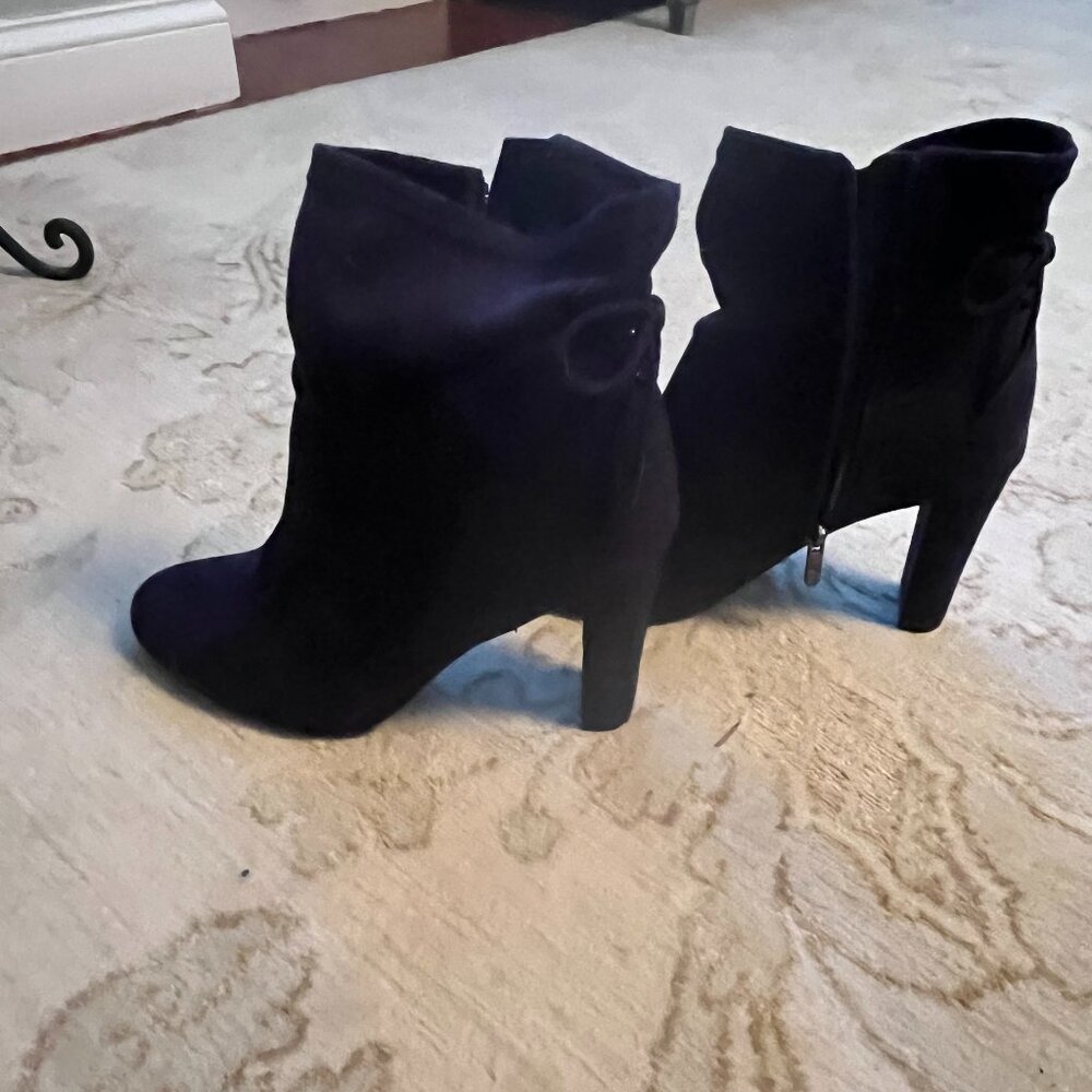 Circus by Sam Edelman navy suede ankle boots